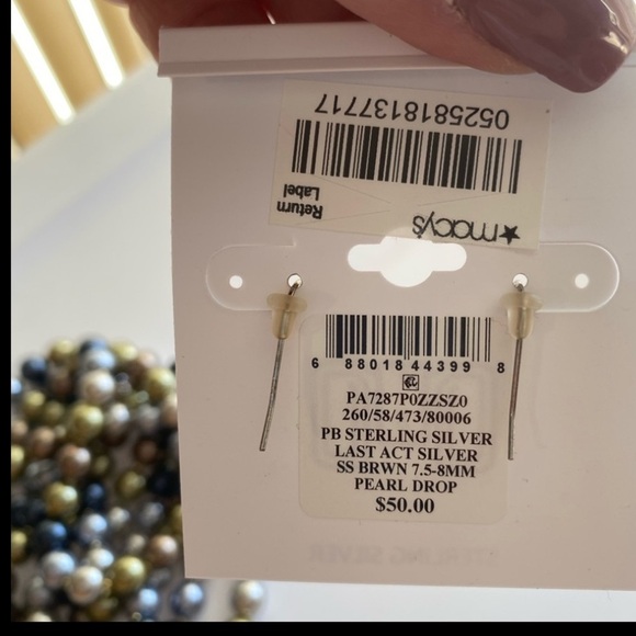 Freshwater colored pearl multi strand necklace with matching pierced earrings - Picture 4 of 4